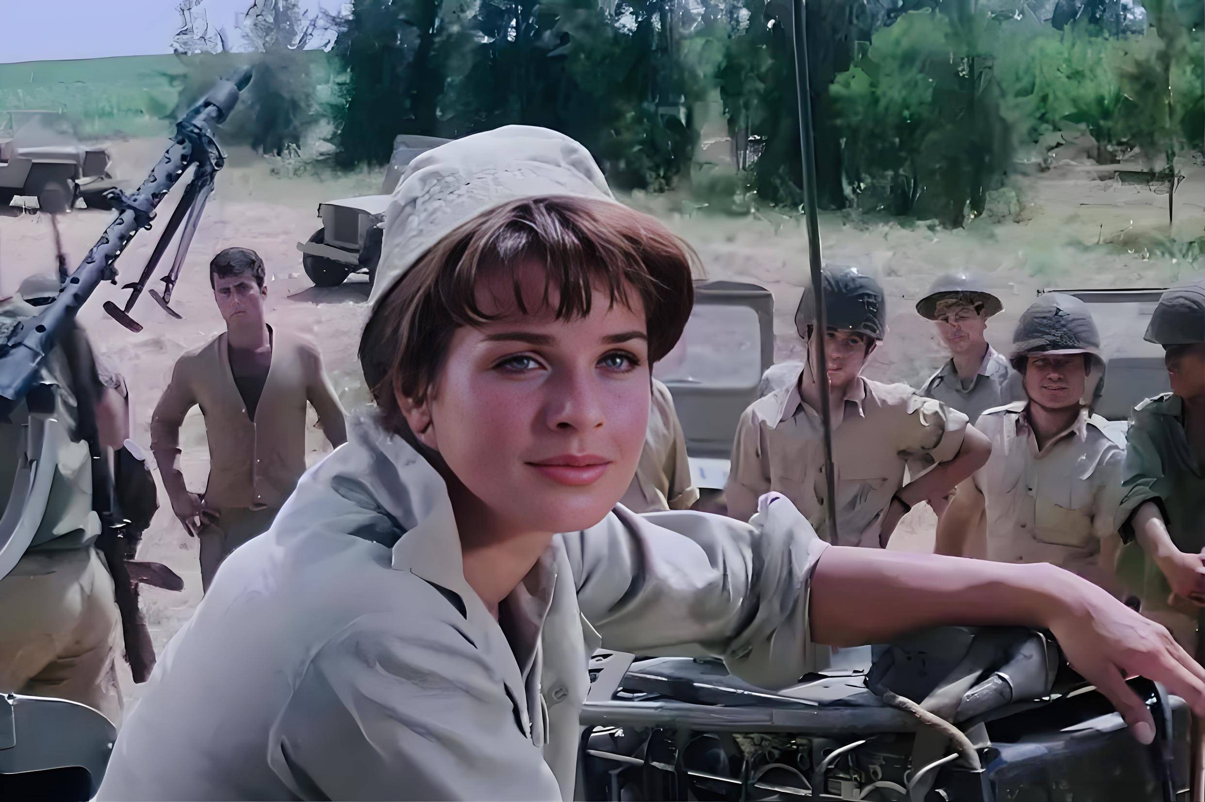 经典战争电影排名前十名(前十经典战争电影)-第1张图片