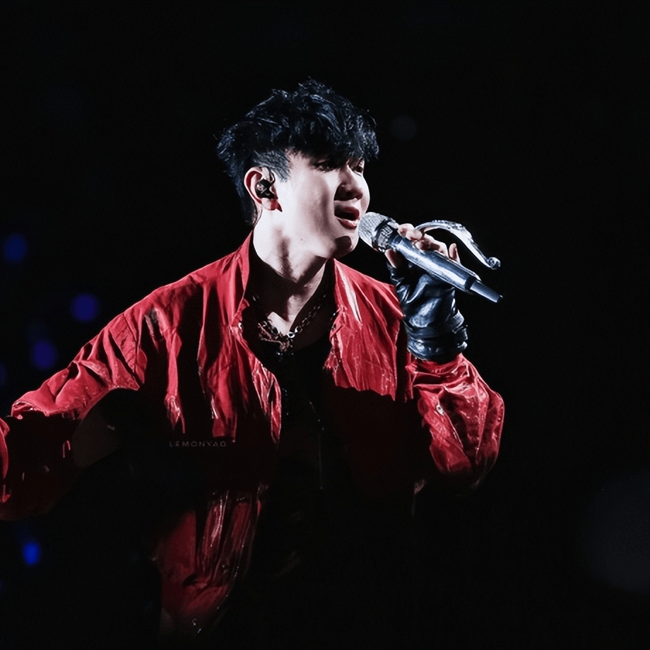 【比较受欢迎男歌手排名,比较受欢迎男歌手排名前十】-第2张图片